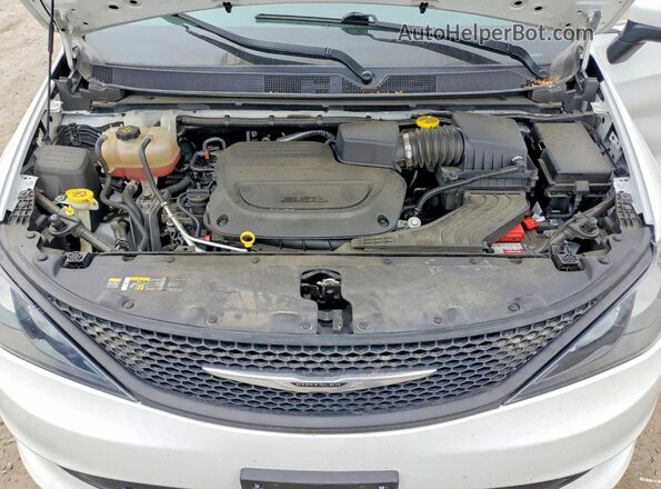 2C4RC1CG3NR226835 2022 CHRYSLER VOYAGER White ძრავის განყოფილების ხედი