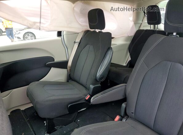 2C4RC1CG3NR226835 2022 CHRYSLER VOYAGER White უკანა სალონის ხედი