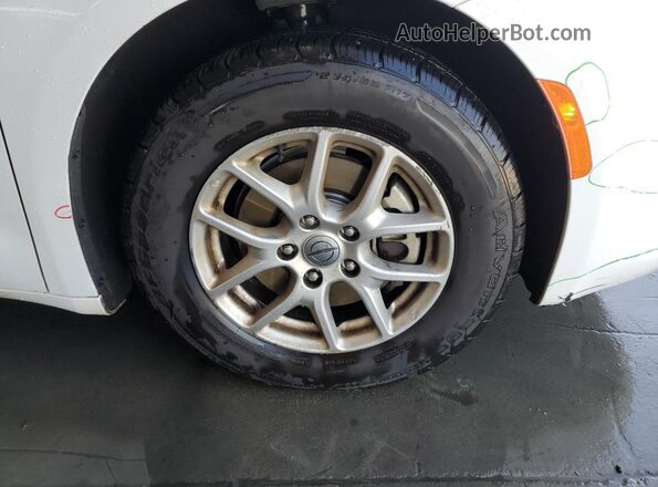 2C4RC1CG3PR515751 2023 CHRYSLER VOYAGER Белый 