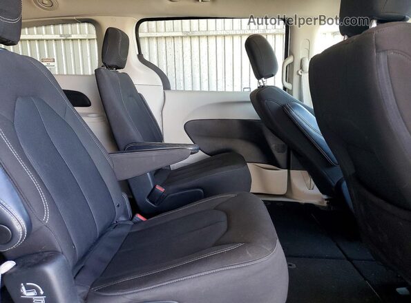 2C4RC1CG3PR515751 2023 CHRYSLER VOYAGER Белый Вид задней части салона