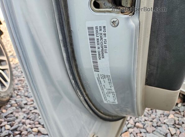 2C4RC1CG3PR548426 2023 CHRYSLER VOYAGER Silver VIN კოდის სტიკერის ხედი