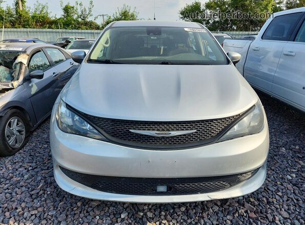 2C4RC1CG3PR548426 2023 CHRYSLER VOYAGER Silver წინა ხედი