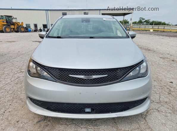 2C4RC1CG3PR548426 2023 CHRYSLER VOYAGER Silver Vista frontal