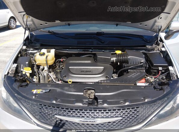2C4RC1CG3PR553996 2023 CHRYSLER VOYAGER Silver Vista trasera