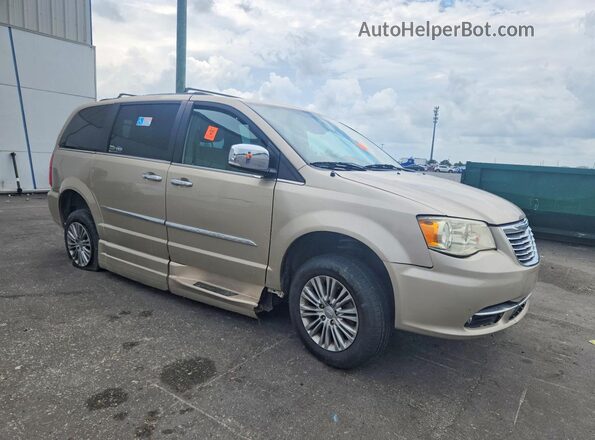 2C4RC1CG4GR190205 2016 CHRYSLER TOWN Cream Przód prawy