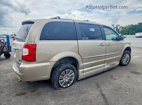 2C4RC1CG4GR190205 2016 CHRYSLER TOWN Cream Tył prawy