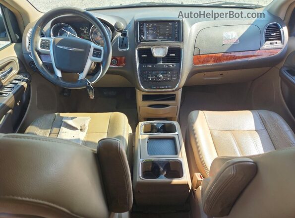 2C4RC1CG5GR304986 2016 CHRYSLER TOWN Black Dashboard view