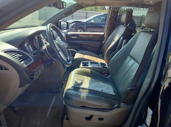2C4RC1CG5GR304986 2016 CHRYSLER TOWN Black Front interior view