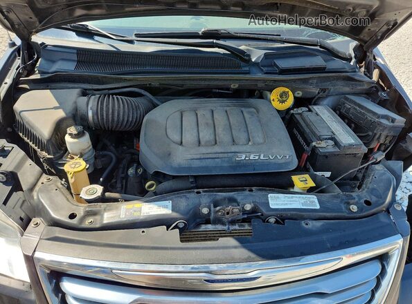 2C4RC1CG6GR190299 2016 CHRYSLER TOWN Charcoal Engine compartment view