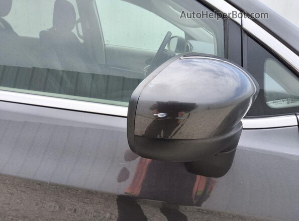 2C4RC1CG6LR237471 2020 CHRYSLER VOYAGER Gray 