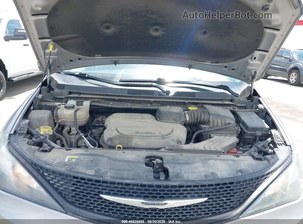 2C4RC1CG6MR577771 2021 CHRYSLER VOYAGER Silver Rear view