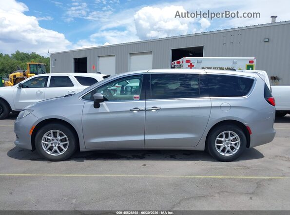 2C4RC1CG6MR577771 2021 CHRYSLER VOYAGER Silver 360 interior view