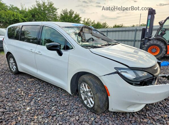 2C4RC1CG6RR186319 2024 CHRYSLER VOYAGER White Przód prawy