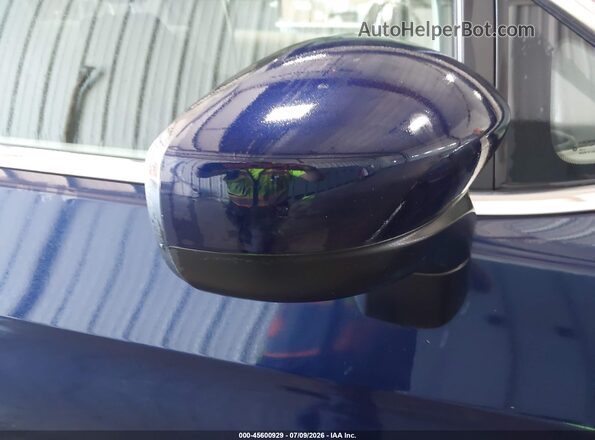 2C4RC1CG7LR245417 2020 CHRYSLER VOYAGER Blue 