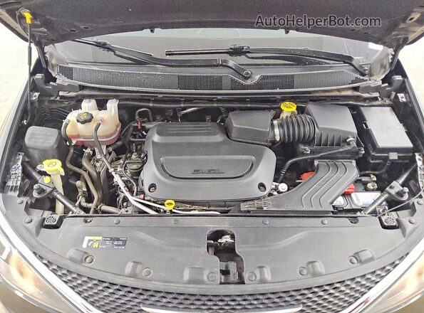 2C4RC1CG7MR555004 2021 CHRYSLER VOYAGER Black Вид підкапотного простору