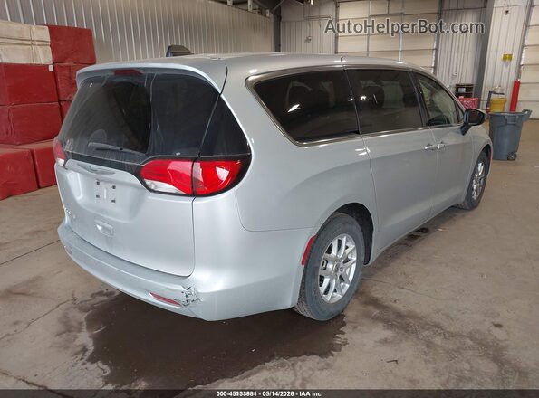 2C4RC1CG7NR141528 2022 CHRYSLER VOYAGER Серебряный Задняя правая четверть