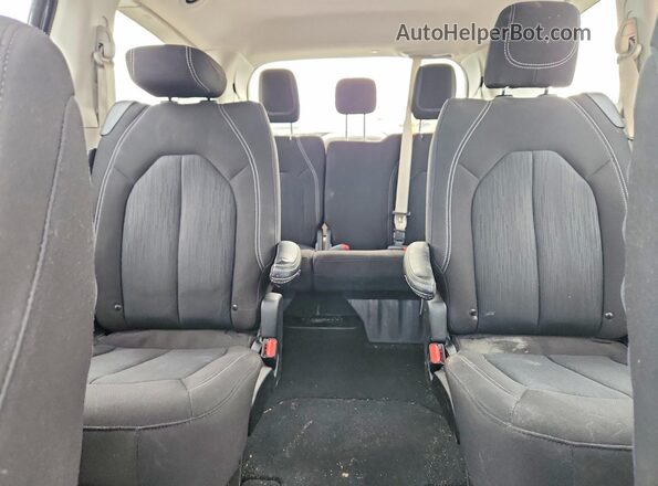 2C4RC1CG7RR101326 2024 CHRYSLER VOYAGER Черный Вид задних сидений