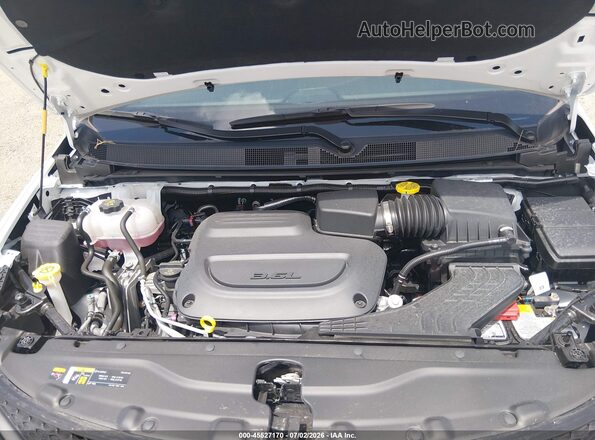 2C4RC1CG7TR161307 2026 CHRYSLER VOYAGER White Widok z tyłu