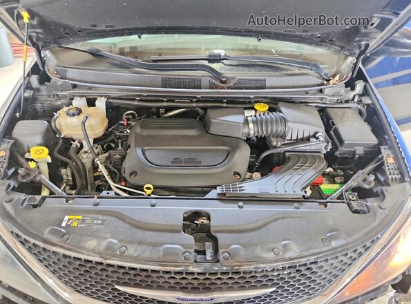 2C4RC1CG8LR283190 2020 CHRYSLER VOYAGER Black Вид підкапотного простору