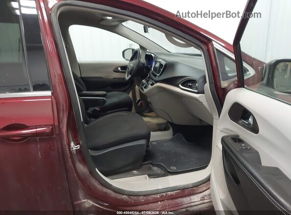 2C4RC1CG8MR555173 2021 CHRYSLER VOYAGER Purple Widok wnętrza z przodu