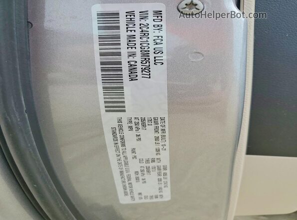 2C4RC1CG8MR579277 2021 CHRYSLER VOYAGER Silver ძრავის განყოფილების ხედი
