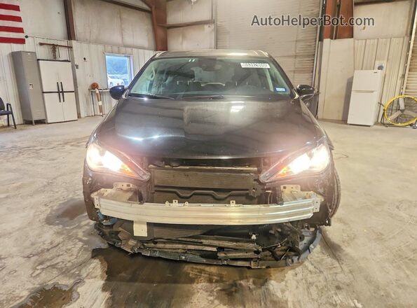 2C4RC1CG8PR563830 2023 CHRYSLER VOYAGER Black Front view