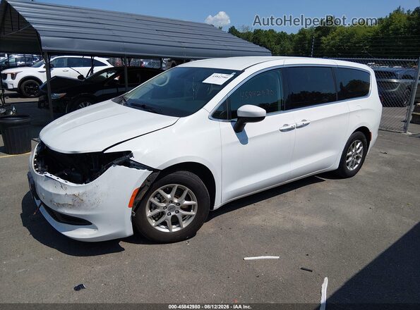2C4RC1CG8PR600911 2023 CHRYSLER VOYAGER White Front left