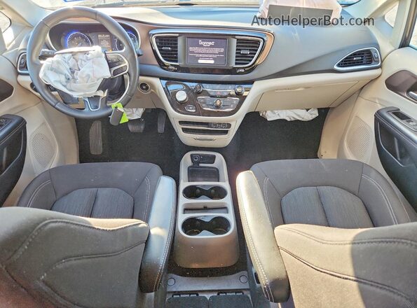 2C4RC1CG8RR179033 2024 CHRYSLER VOYAGER Black წინა პანელის ხედი