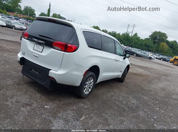 2C4RC1CG8SR586453 2025 CHRYSLER VOYAGER Белый Задняя правая четверть