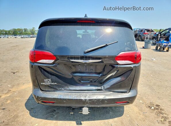 2C4RC1CG9JR294907 2018 CHRYSLER PACIFICA Black Widok z tyłu