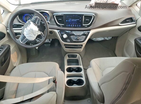 2C4RC1DG1HR712062 2017 CHRYSLER PACIFICA Красный Вид панели приборов