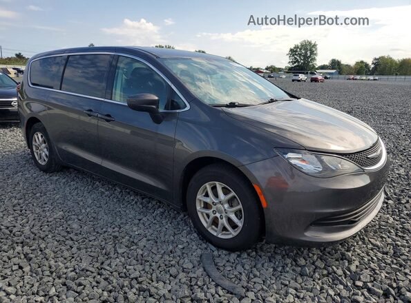 2C4RC1DG1HR723174 2017 CHRYSLER PACIFICA Серебряный Вид салона спереди