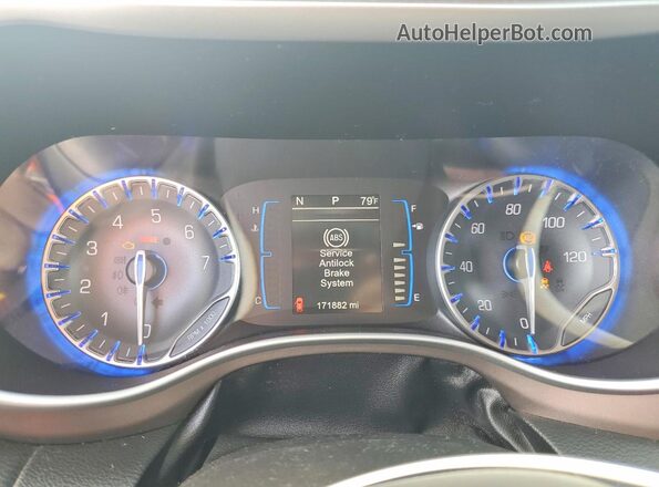 2C4RC1DG1HR723174 2017 CHRYSLER PACIFICA Серебряный 