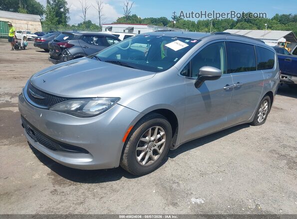 2C4RC1DG1MR538276 2021 CHRYSLER VOYAGER Silver Vista tres cuartos delantera izquierda