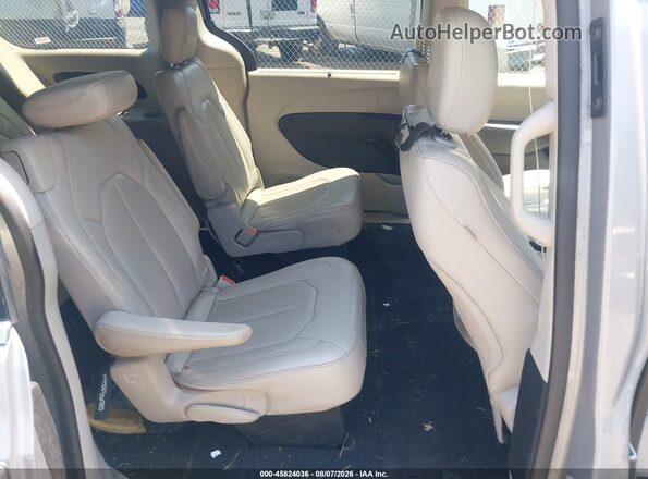 2C4RC1DG1MR538276 2021 CHRYSLER VOYAGER Silver Vista de la etiqueta del VIN