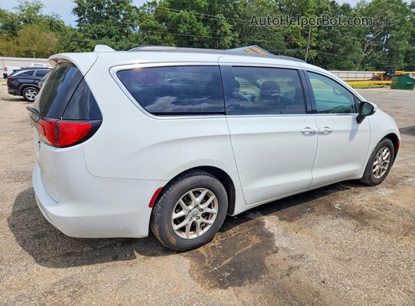 2C4RC1DG2LR156918 2020 CHRYSLER VOYAGER White Tył prawy
