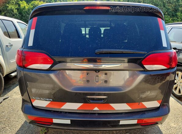 2C4RC1DG2MR505643 2021 CHRYSLER VOYAGER Gray Rear view