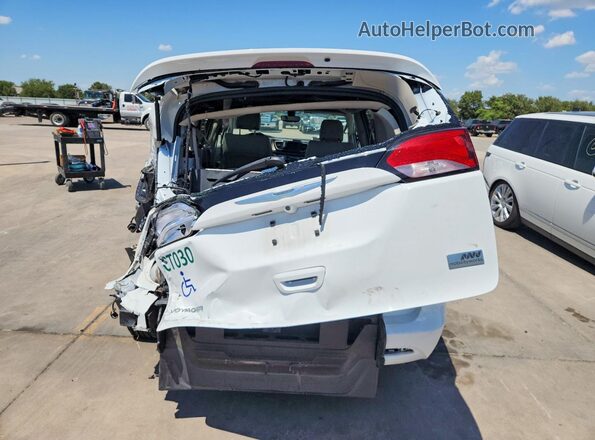 2C4RC1DG2MR565082 2021 CHRYSLER VOYAGER White Հետևի տեսք