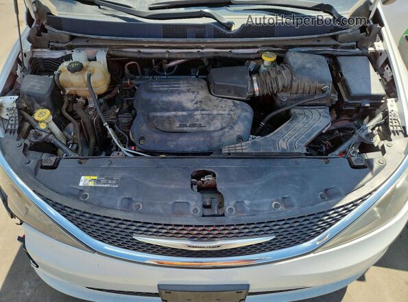 2C4RC1DG2MR565082 2021 CHRYSLER VOYAGER White Շարժիչի բաժամունքի տեսք