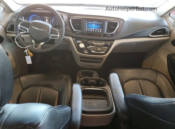 2C4RC1DG3LR151422 2020 CHRYSLER VOYAGER Blue Vista del salpicadero