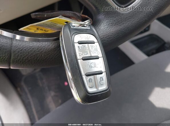 2C4RC1DG6HR512973 2017 CHRYSLER PACIFICA Silver Вид панелі приладів