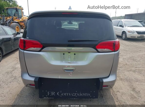 2C4RC1DG6HR512973 2017 CHRYSLER PACIFICA Silver 