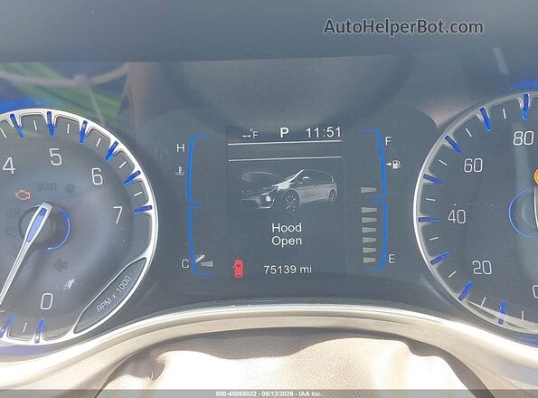 2C4RC1DG6HR695033 2017 CHRYSLER PACIFICA White უკანა სავარძლების ხედი