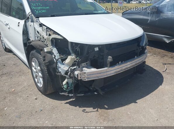 2C4RC1DG6HR695033 2017 CHRYSLER PACIFICA White წინა ხედი