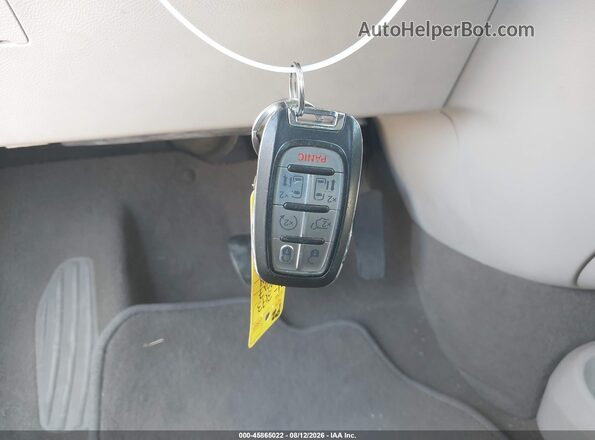 2C4RC1DG6HR695033 2017 CHRYSLER PACIFICA White წინა პანელის ხედი