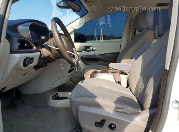 2C4RC1DG7HR518166 2017 CHRYSLER PACIFICA White წინა სალონის ხედი