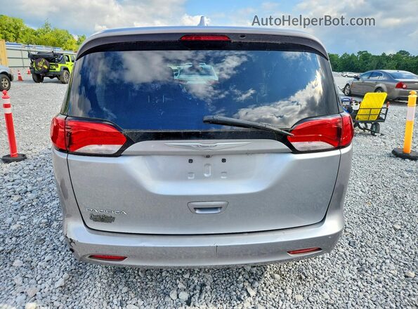 2C4RC1DG7HR519995 2017 CHRYSLER PACIFICA Silver Հետևի տեսք