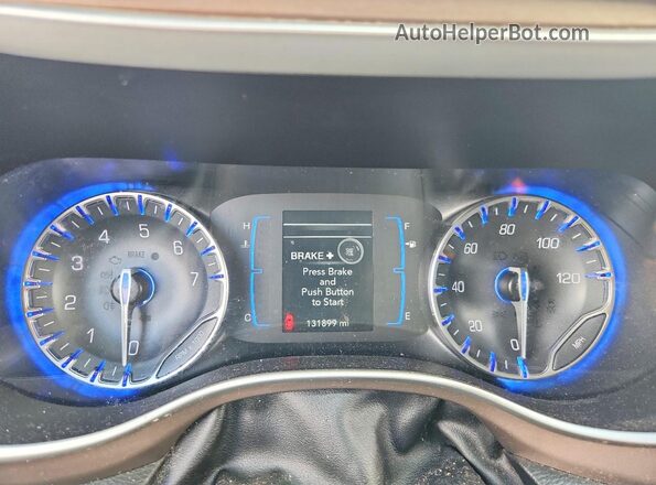 2C4RC1DG7HR519995 2017 CHRYSLER PACIFICA Silver Սարքավորումների վահանակի տեսք