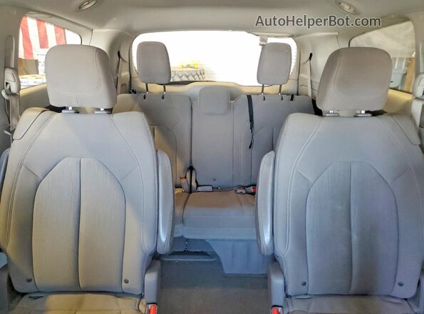 2C4RC1DG7HR522928 2017 CHRYSLER PACIFICA Maroon Rear seats view
