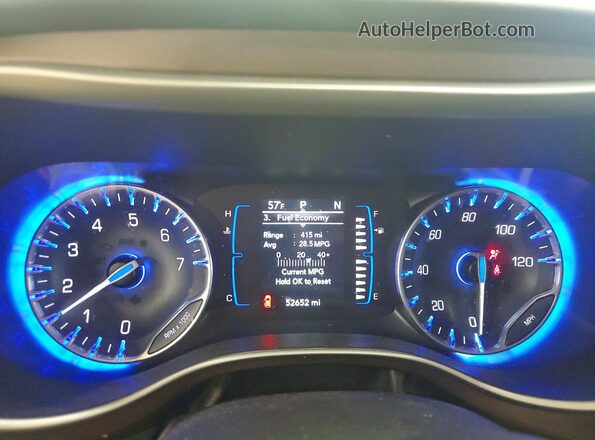 2C4RC1DG8LR262760 2020 CHRYSLER VOYAGER Burgundy Instrument cluster view
